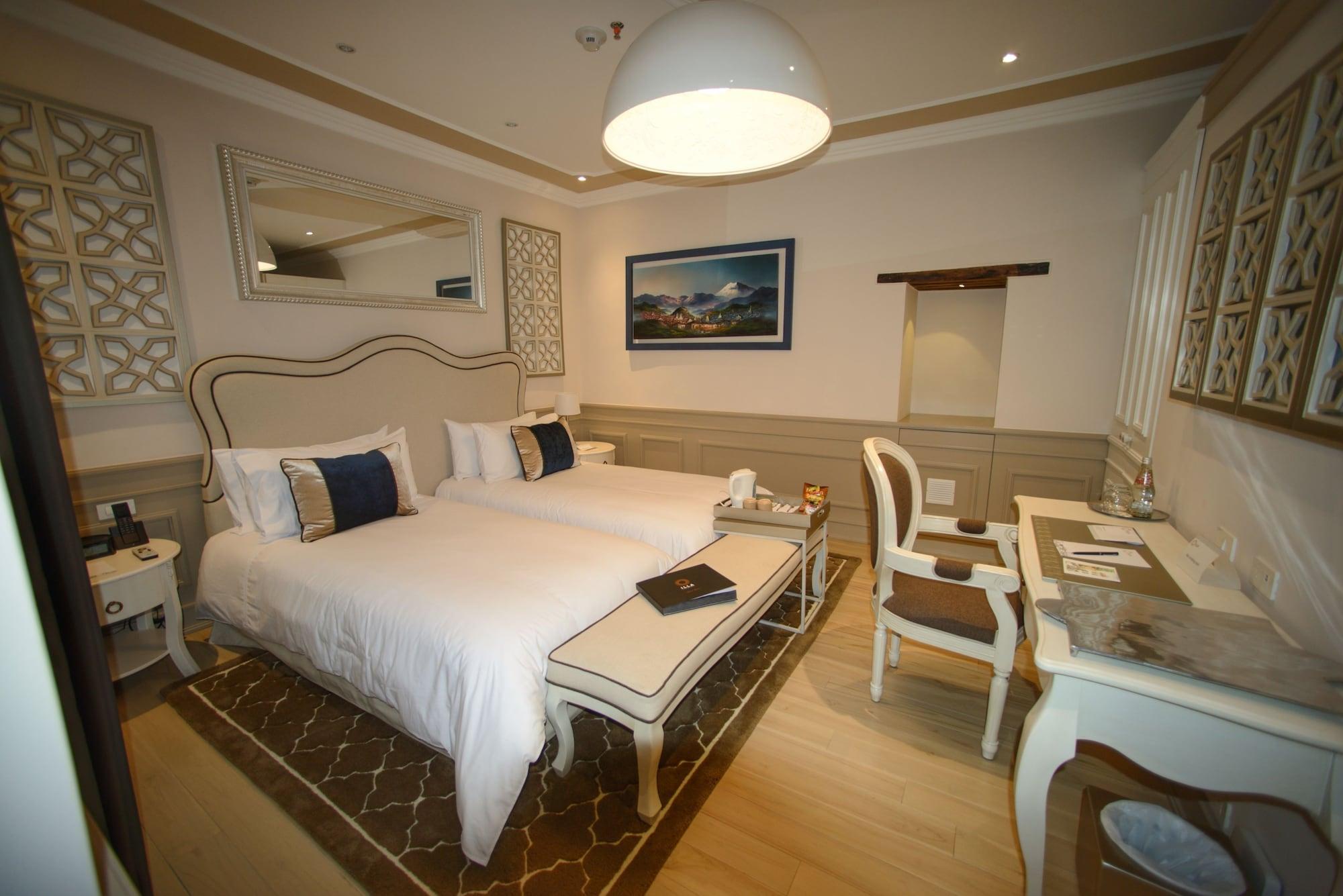 Illa Experience Hotel Quito Extérieur photo